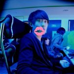 <b>존박</b> 닮은꼴 친구