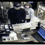 pc방에서 <b>본체</b> 훔쳐사는 커플 헐~