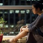 <b>현대적</b>으로 입어도 예쁜 한가인