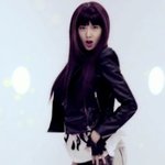 앞머리 내린 모습은 <b>어색</b>한 여자 아이돌