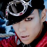 탑 진심 비주얼 <b>쇼크</b>임..하..레알..흑흑