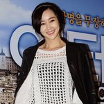 <b>김민서</b> 핫팬츠 속 속바지ㄷㄷ 컨셉이야 실수야?