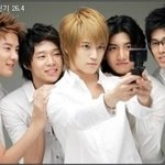 영원히 우린 <b>동방</b>뿐이라규><