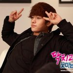 엘이랑 <b>비범</b> 은근 닮은거같아