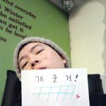 직접적 의사소통의 <b>단절</b>로 인한 직접적 감정표현의 <b>단절</b>