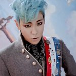 탑 <b>엠카</b>에서 초록색 렌즈 낀거 맞죠??
