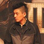 <b>명품</b> 콧날을 가진 男연예인