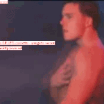 가슴큰애가 춤도 잘춤 .<b>gif</b>