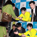 됐고 ~ <b>악수</b>만 해줘 시캬 ㅋㅋ