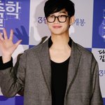 용포를 벗고 귀요미로 돌아온 김수현 최근 <b>모습들</b>