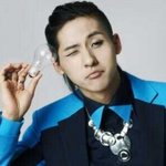 <b>올빽</b>머리도 잘 소화해내는 남자아이돌