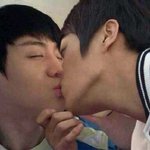 오늘따라 왜아렇게 요섭이오빠가  얄미운징................