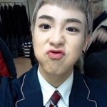찡그린<b>표정</b>이 매력돋는 아이돌들