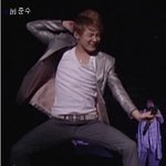 <b>쩍</b><b>벌</b>남 등극한 연예인들