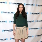 메간 <b>폭스</b> 임신하다!! 그래서 그랬구나~