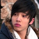 <b>입술</b>이 특히 두꺼운 연예인들