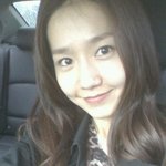 <b>이진</b> 비내리는 차창에서 셀카~ 날씨는 꿀꿀해도 밝은 미소~^^