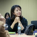 김희애처럼 기미와 잡티 없는 피부를 가져보세요!