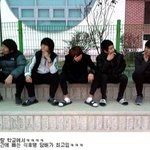 교내서 <b>담배</b> 피는 <b>사진</b>