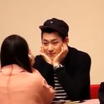 ** 이젠 꽃받침까지 해주는 블락비 <b>지코</b> **