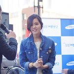 평범한 옷도 스타일리시한 한가인 자체 발광중!