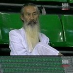 <b>비와</b>서 야구 안하겠다...