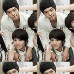 이성종은 김명수 팔걸이라는 <b>소문</b>이있음.