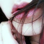 입술 조금내밀고 우~!   <b>니</b>가최고야!! <b>진짜</b>