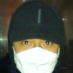 <b>모자</b>랑 마스크 쓰는걸 좋아해서 자주쓰는데요..