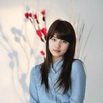기사사진도 화보로 만들어버리는 미모의 수지