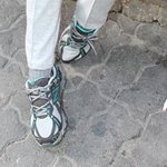 <b>뉴발</b> 신발인데 아는사람!!!!!!!!!!!!