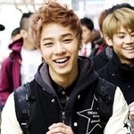 야구 <b>잠바</b> 패션의 아이돌들