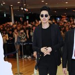 <b>미남</b>인데 썬글라스가 유독 안어울리는 조인성