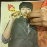 송중기와 감자<b>튀김</b> 먹었어요