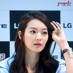 신민아 실제로 보면 이렇게 생겼다고 함...