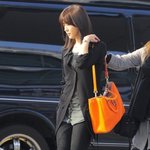 요즘들어 얼굴이 아주 활짝 핀 <b>하지원</b>
