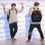 아이돌들의 <b>백팩</b> 패션 모음