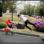 직찍<b>사진</b>! "<b>저</b> 슈퍼맨 같나요?"