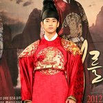 각종 <b>cf</b>-행사-시상식 휩쓴 김수현, 지금이 최고의 전성기!