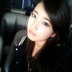 수지의 파란 눈동자?