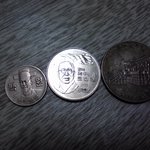 1000원짜리<b>동전</b>? 풋 가소롭군....