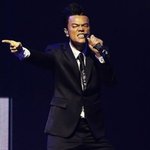 아이돌 그룹에 <b>대항</b>할  실력파 남자 솔로 가수들