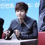 웃는 모습 진짜 이쁨 터지는 엑쏘케이 백현이ㅠㅠ