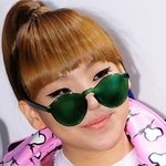 신기한 선글라스 <b>착용</b>한 연예인들