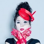 <b>직업</b>이 논란 메이커인 것 같은 이비아;;