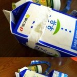 님들 우유 <b>1+1</b> 짜리 우유 사보신분?