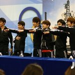 신화방송을 알리기 위해 나왔습니다!!(사진有)