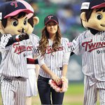 제시카의 시구 미국 언론도 <b>주목</b>함ㅋㅋㅋㅋ