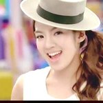 남잔데 <b>효연</b>닮았다는거 뭔 소리임