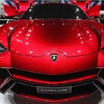 람보르기니 간지 제대로입니다. 눈물겹게 부럽네요..